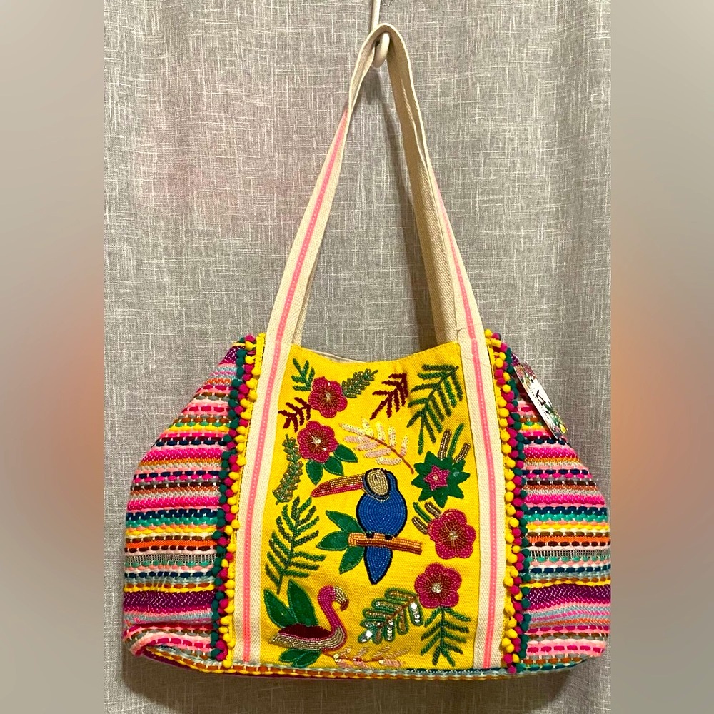 NEW*AMERICA AND BEYOND Parrots and Flowers Handmade Beaded Tote Bag